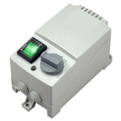 Transformátorový regulátor otáčok ventilátora TRR 3.0